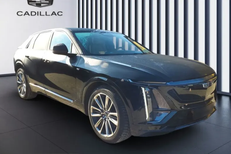 Cadillac Lyric din 2025 cu 9.100 km - oferta CAD204373 - foto 4