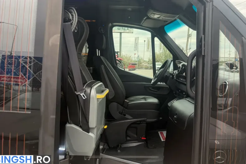 Mercedes-Benz Sprinter din 2024 cu 18.000 km - oferta MER204374 - foto 7