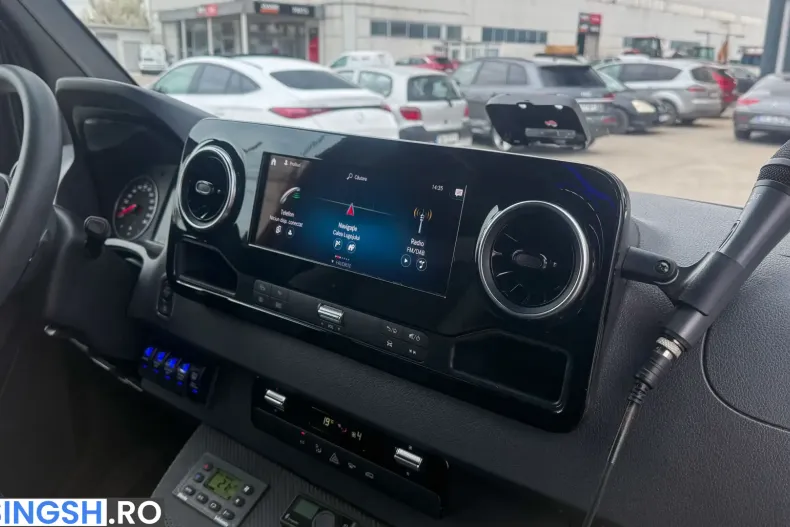 Mercedes-Benz Sprinter din 2024 cu 18.000 km - oferta MER204374 - foto 10