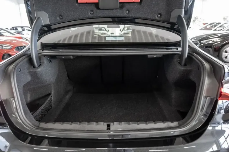 BMW 420i (Seria 4) din 2025 cu 24.639 km - oferta BMW204376 - foto 9