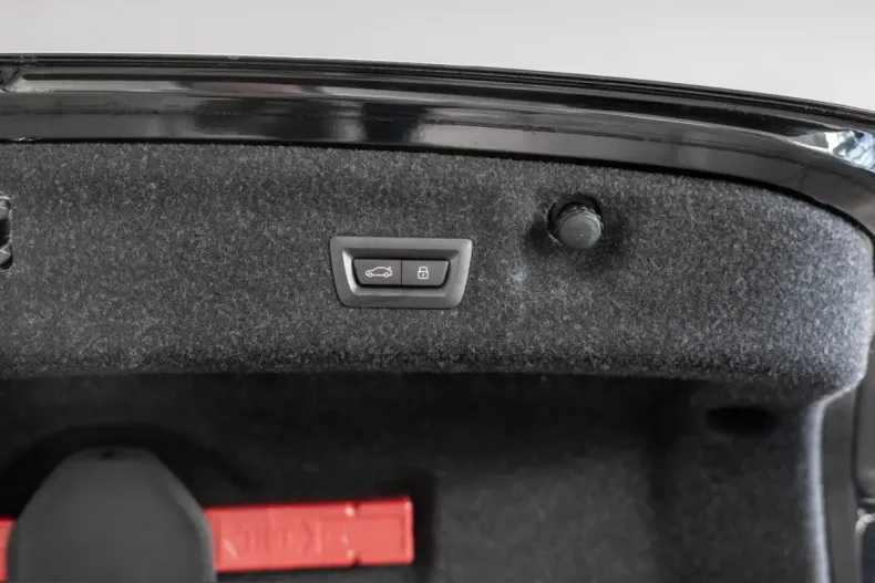 BMW 420i (Seria 4) din 2025 cu 24.639 km - oferta BMW204376 - foto 10