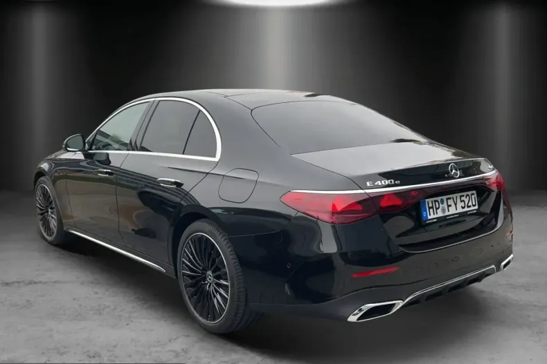 Mercedes-Benz E 400 (Clasa E) din 2023 cu 32.000 km - oferta MER204378 - foto 3