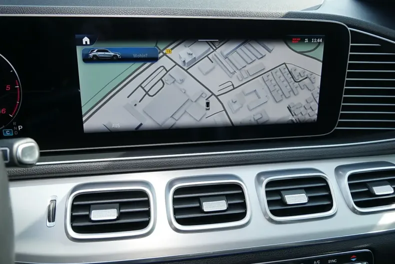 Mercedes-Benz GLE 300 (Clasa GLE) din 2025 cu 71.586 km - oferta MER204383 - foto 12