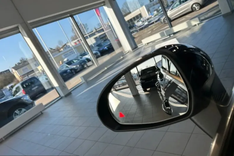 Mercedes-Benz GLC 220 (Clasa GLC) din 2023 cu 46.338 km - oferta MER204385 - foto 16