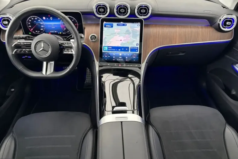 Mercedes-Benz GLC 300 (Clasa GLC) din 2024 cu 21.548 km - oferta MER204388 - foto 9