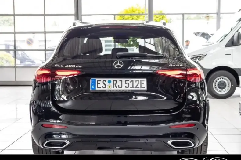 Mercedes-Benz GLC 300 (Clasa GLC) din 2025 cu 18.000 km - oferta MER204390 - foto 5
