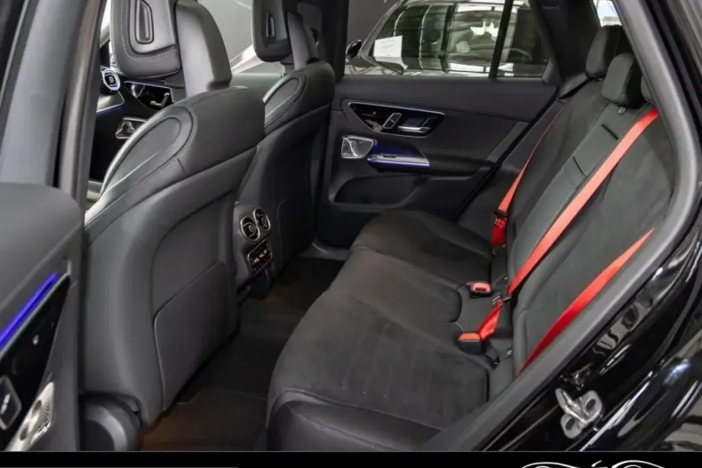 Mercedes-Benz GLC 300 (Clasa GLC) din 2025 cu 18.000 km - oferta MER204390 - foto 11