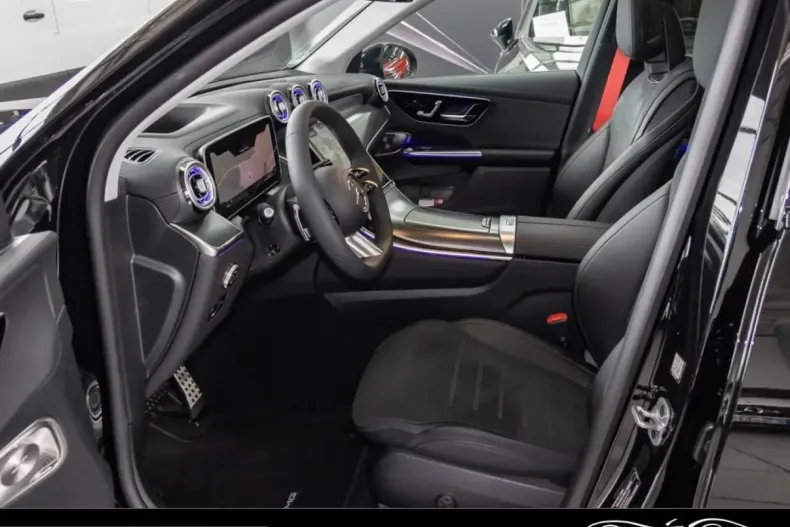 Mercedes-Benz GLC 300 (Clasa GLC) din 2025 cu 18.000 km - oferta MER204390 - foto 17