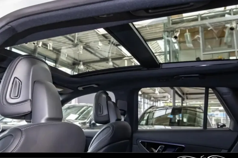 Mercedes-Benz GLC 400 (Clasa GLC) din 2025 cu 9.292 km - oferta MER204392 - foto 12