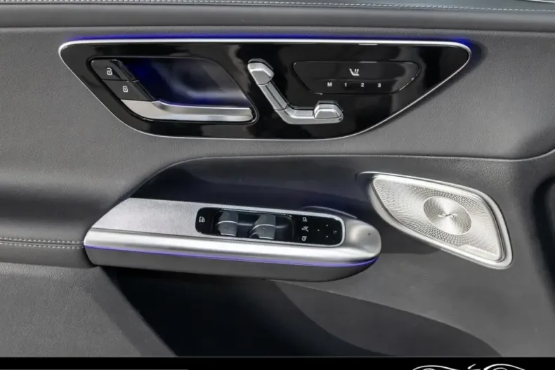 Mercedes-Benz GLC 400 (Clasa GLC) din 2025 cu 9.292 km - oferta MER204392 - foto 15