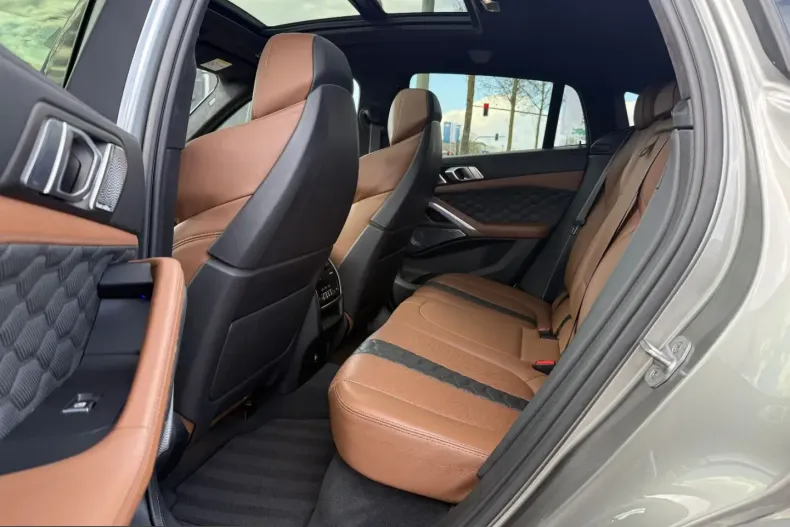 BMW X6 M (Seria X) din 2021 cu 82.609 km - oferta BMW204394 - foto 13