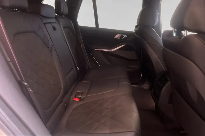 BMW X5 (Seria X) din 2024 cu 13.935 km - oferta BMW204399 - foto 10