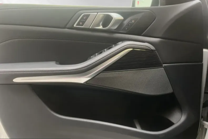 BMW X5 (Seria X) din 2024 cu 13.935 km - oferta BMW204399 - foto 12