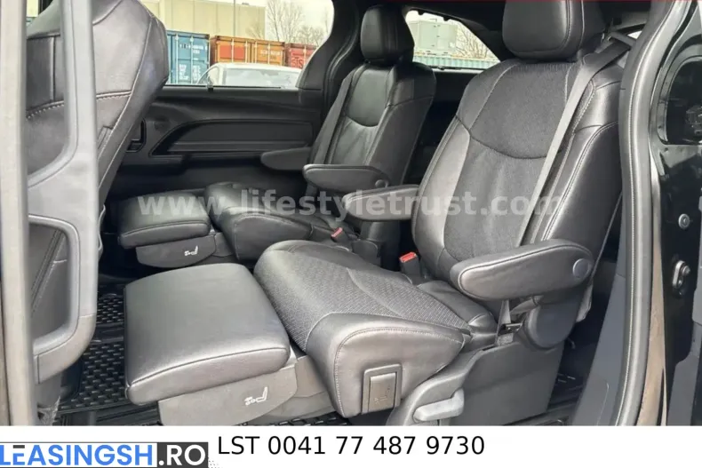 Toyota Sienna din 2025 cu 9.100 km - oferta TOY204402 - foto 22