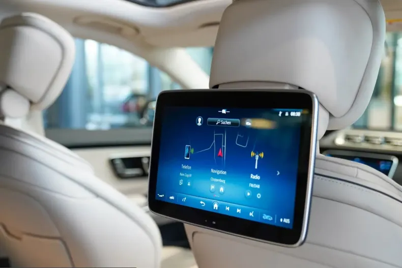 Mercedes-Benz S 63 AMG (Clasa S) din 2023 cu 5.840 km - oferta MER204404 - foto 12