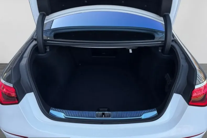 Mercedes-Benz S 580 (Clasa S) din 2023 cu 62.435 km - oferta MER204406 - foto 16