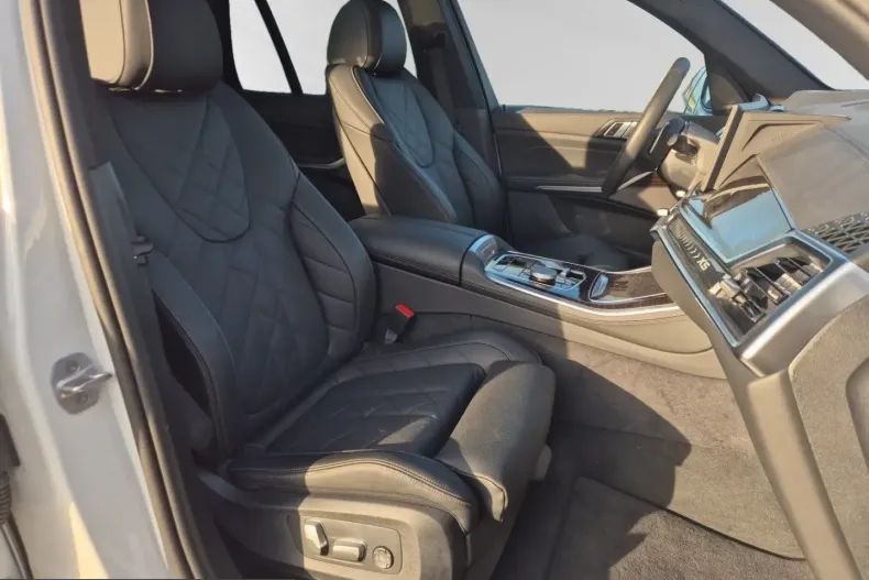 BMW X5 (Seria X) din 2025 cu 22.970 km - oferta BMW204411 - foto 7