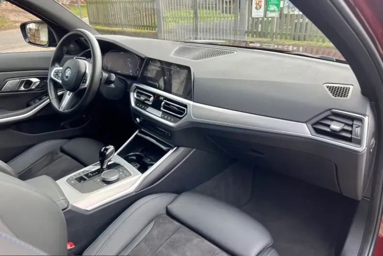 BMW 330 (Seria 3) din 2022 cu 54.500 km - oferta BMW204418 - foto 21