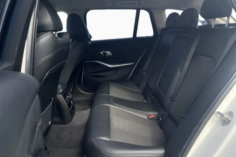 BMW 320 (Seria 3) din 2021 cu 74.826 km - oferta BMW204421 - foto 11