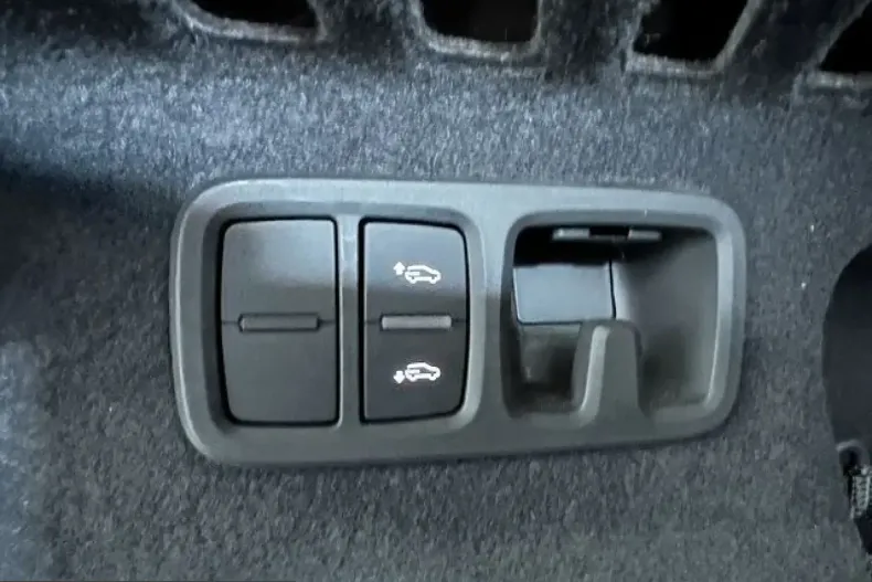 Audi SQ8 din 2022 cu 30.433 km - oferta AUD204440 - foto 14