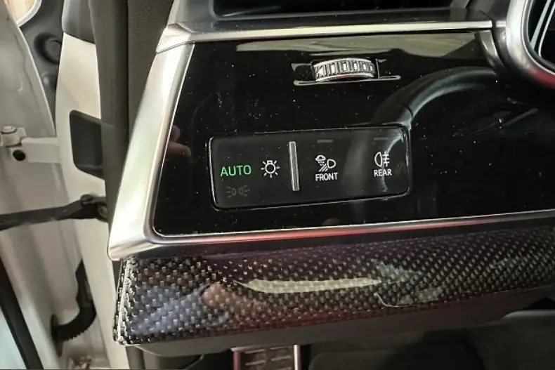 Audi SQ8 din 2022 cu 30.433 km - oferta AUD204440 - foto 20