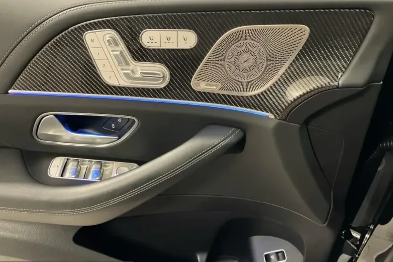 Mercedes-Benz GLE 63 AMG (Clasa GLE) din 2024 cu 70.252 km - oferta MER204442 - foto 15