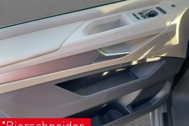 Volkswagen T7 Multivan din 2023 cu 55.413 km - oferta VOL204455 - foto 8