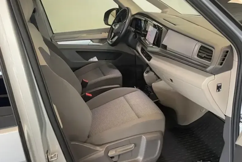 Volkswagen T7 Multivan din 2022 cu 92.850 km - oferta VOL204456 - foto 12