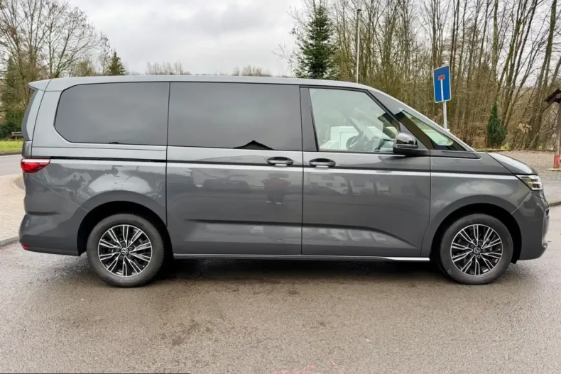 Volkswagen T7 Multivan din 2022 cu 84.000 km - oferta VOL204458 - foto 8
