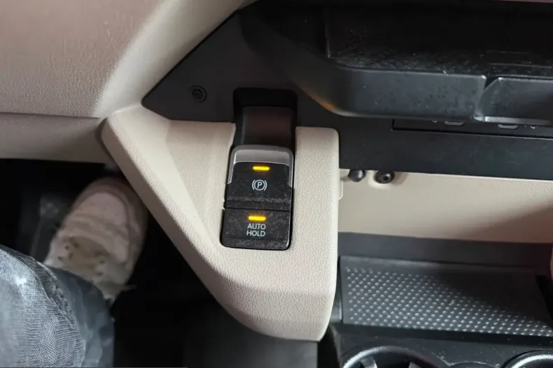 Volkswagen T7 Multivan din 2022 cu 84.000 km - oferta VOL204458 - foto 31