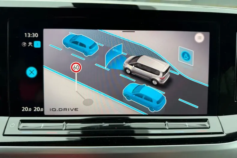 Volkswagen T7 Multivan din 2022 cu 84.000 km - oferta VOL204458 - foto 46