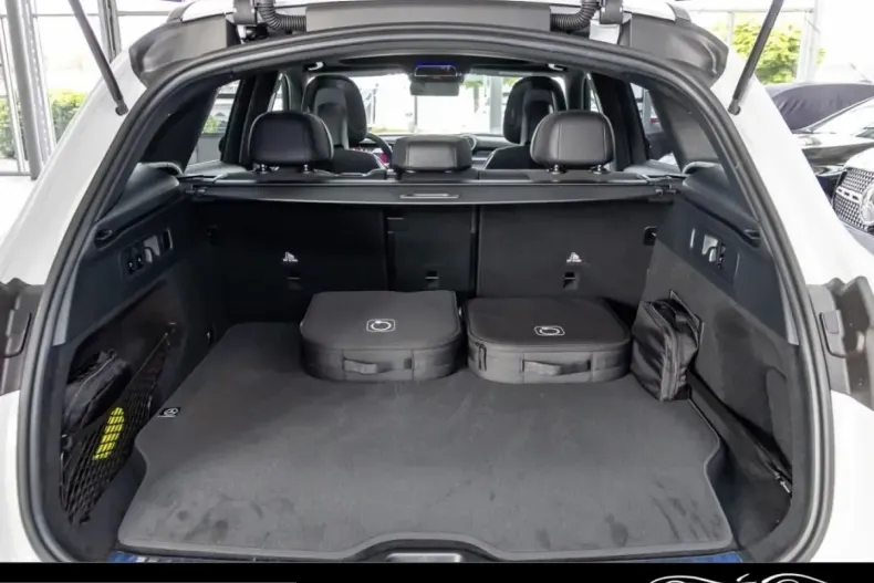 Mercedes-Benz GLC 300 (Clasa GLC) din 2025 cu 13.000 km - oferta MER204464 - foto 7