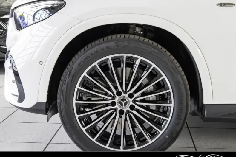 Mercedes-Benz GLC 300 (Clasa GLC) din 2025 cu 13.000 km - oferta MER204464 - foto 11