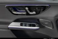 Mercedes-Benz GLC 300 (Clasa GLC) din 2025 cu 13.000 km - oferta MER204464 - foto 17