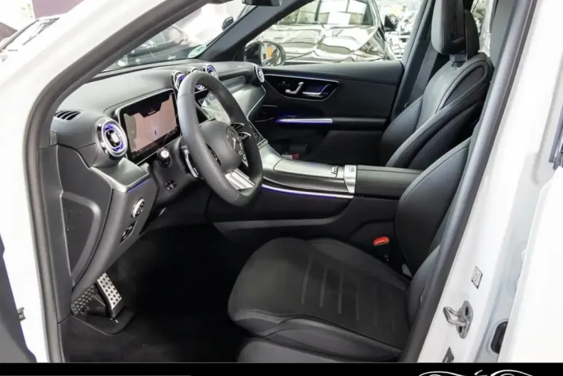 Mercedes-Benz GLC 300 (Clasa GLC) din 2025 cu 13.000 km - oferta MER204464 - foto 18