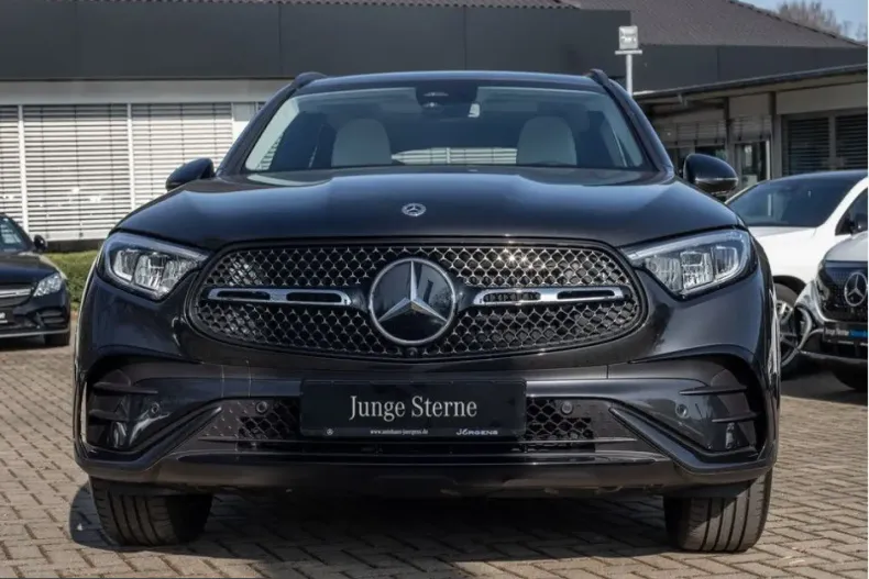 Mercedes-Benz GLC 300 (Clasa GLC) din 2025 cu 14.987 km - oferta MER204465 - foto 3