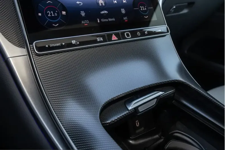 Mercedes-Benz GLC 300 (Clasa GLC) din 2025 cu 14.987 km - oferta MER204465 - foto 16