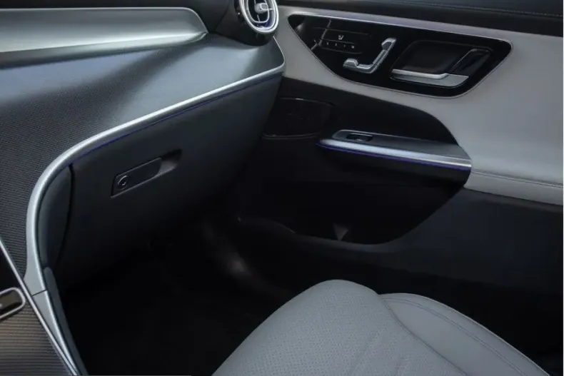 Mercedes-Benz GLC 300 (Clasa GLC) din 2025 cu 14.987 km - oferta MER204465 - foto 18