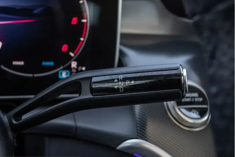 Mercedes-Benz GLC 300 (Clasa GLC) din 2025 cu 14.987 km - oferta MER204465 - foto 22