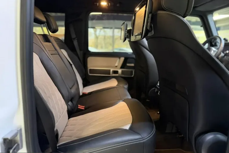 Mercedes-Benz G 500 (Clasa G) din 2024 cu 33.400 km - oferta MER204466 - foto 16