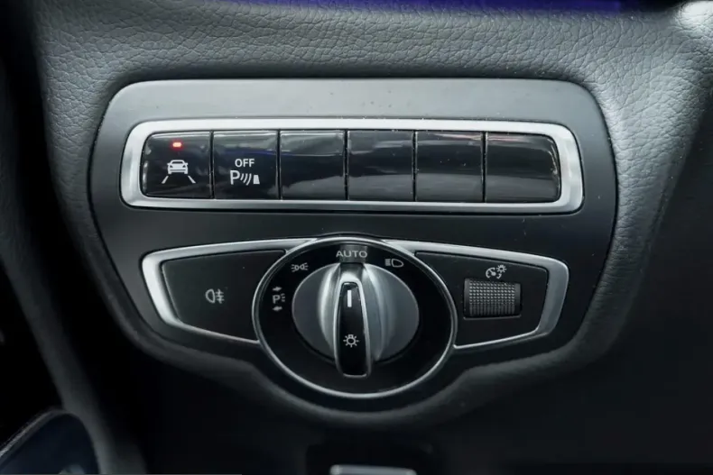 Mercedes-Benz G 500 (Clasa G) din 2023 cu 23.650 km - oferta MER204467 - foto 9