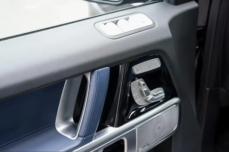 Mercedes-Benz G 500 (Clasa G) din 2023 cu 23.650 km - oferta MER204467 - foto 16