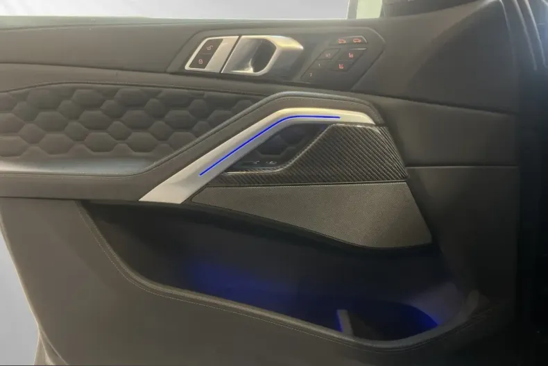 BMW X6 M (Seria X) din 2025 cu 33.167 km - oferta BMW204469 - foto 7