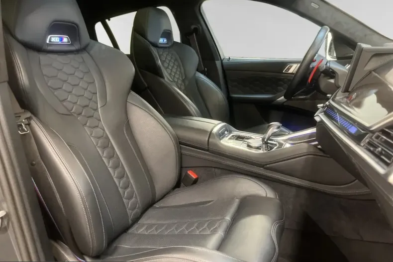 BMW X6 M (Seria X) din 2025 cu 33.167 km - oferta BMW204469 - foto 13