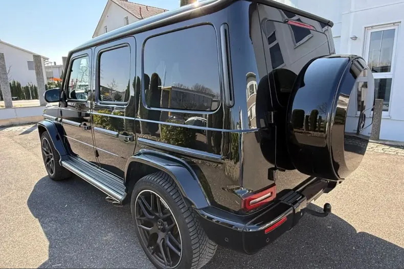 Mercedes-Benz G 63 AMG (Clasa G) din 2023 cu 48.800 km - oferta MER204476 - foto 8