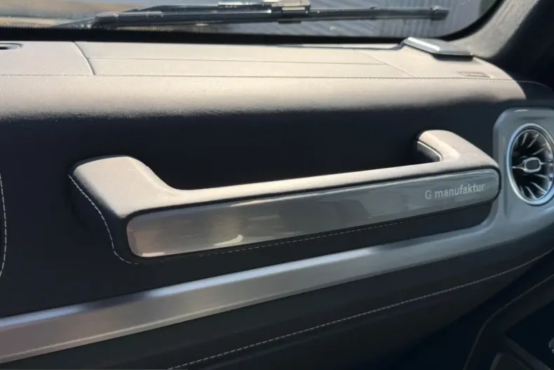 Mercedes-Benz G 63 AMG (Clasa G) din 2023 cu 48.800 km - oferta MER204476 - foto 43