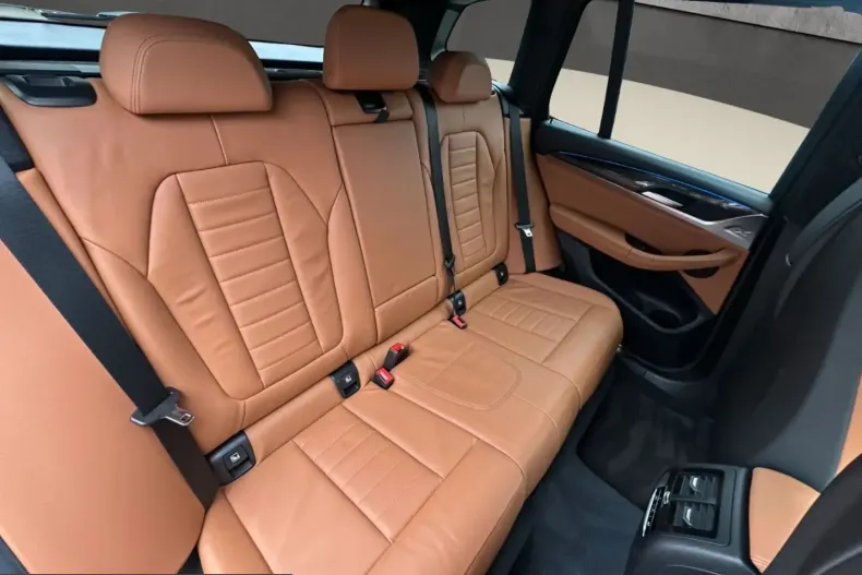 BMW X3 (Seria X) din 2022 cu 85.693 km - oferta BMW204478 - foto 12