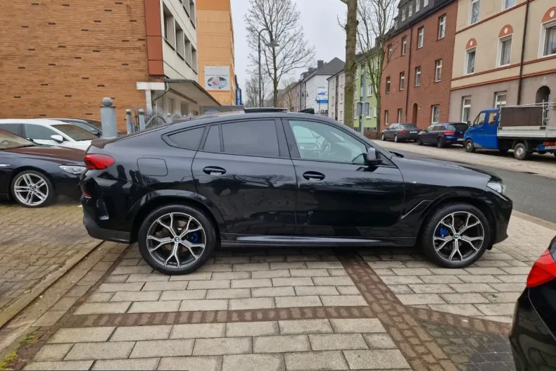 BMW X6 (Seria X) din 2022 cu 61.860 km - oferta BMW204480 - foto 4