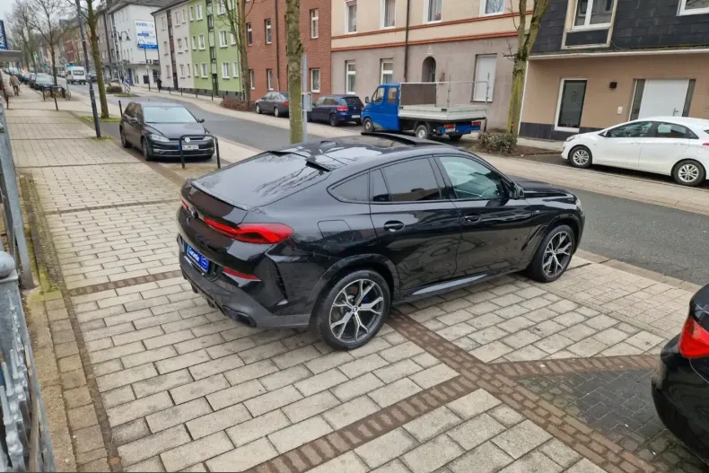 BMW X6 (Seria X) din 2022 cu 61.860 km - oferta BMW204480 - foto 11