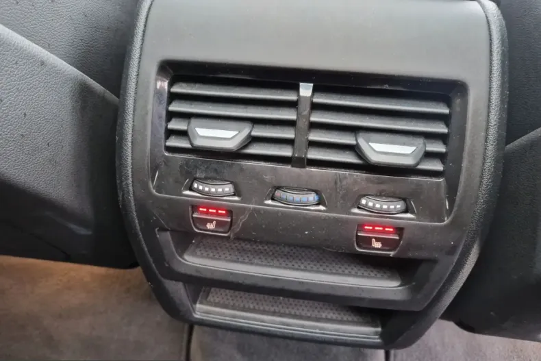 BMW X6 (Seria X) din 2022 cu 61.860 km - oferta BMW204480 - foto 33